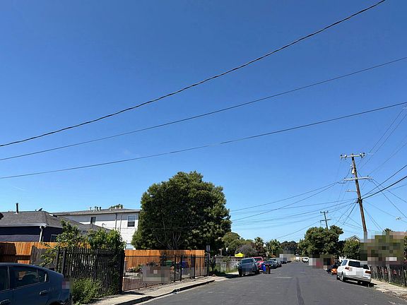 5th image of 58 Sanford Ave
