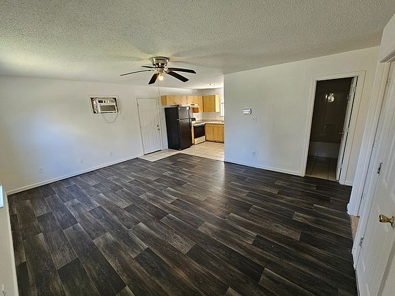 2nd image of 149 Winget Cir