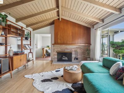 8499 Aster Ave, Oakland, CA, 94605