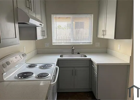 22782 Vermont St #3 — Photo 3