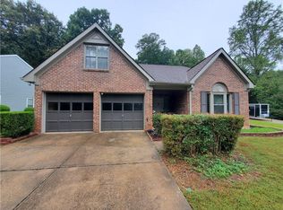 10490 Summer Creek Dr, Johns Creek, GA 30022