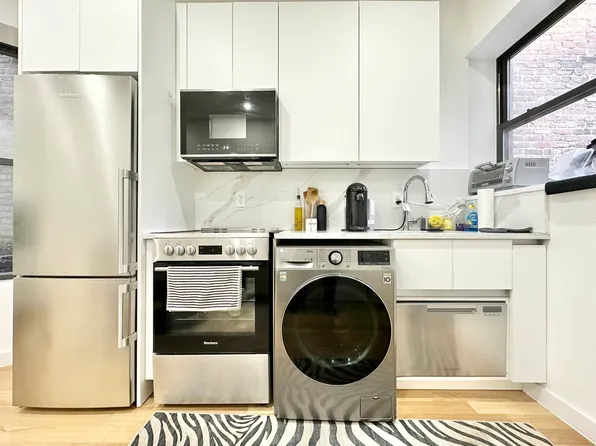 212 East 29th Street image 6 of 8