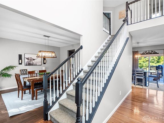 4th image of 3465 Berrywood Dr