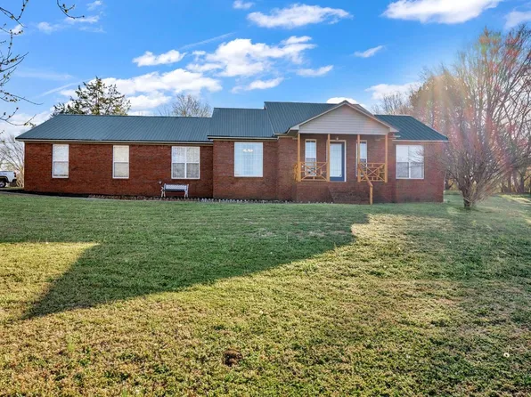 17 Cattle Dr, Hartselle, AL 35640