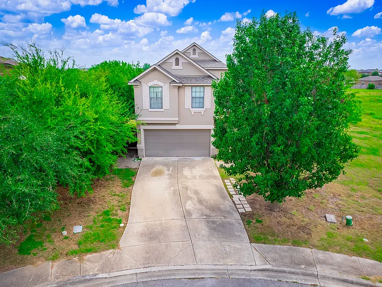 141 Clover Cv — Photo 58