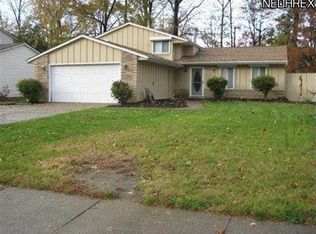 573 Saint Lawrence Blvd, Eastlake, OH