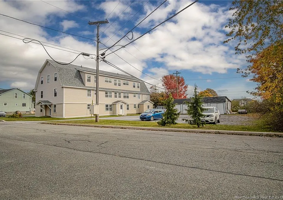 49 Quinton Ave
