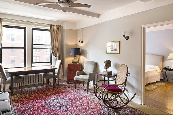 Sold by Stribling | media 10