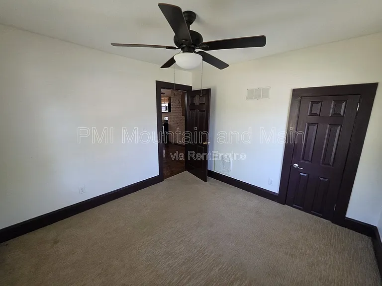 309 Dennis St — Photo 33