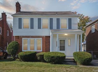 8764 W Outer Dr, Detroit, MI 48219