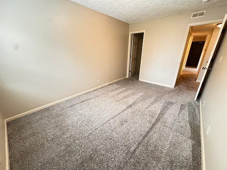 1520 D St #7 — Photo 11