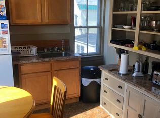 67.5 George St, Burlington, VT 05401