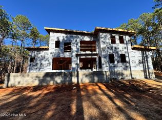 239 Hill Rd, Southern Pines, NC 28387