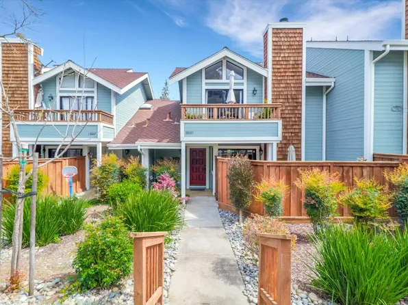 18005 Hillwood Ln, Morgan Hill, CA 95037