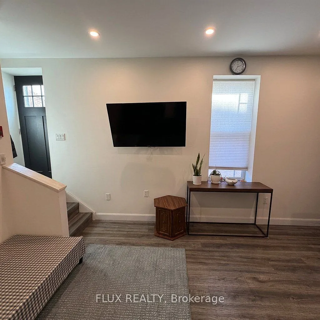 1 bed, $1,650 — Photo 3
