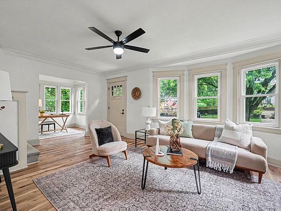3rd image of 209 Wedgewood Ave