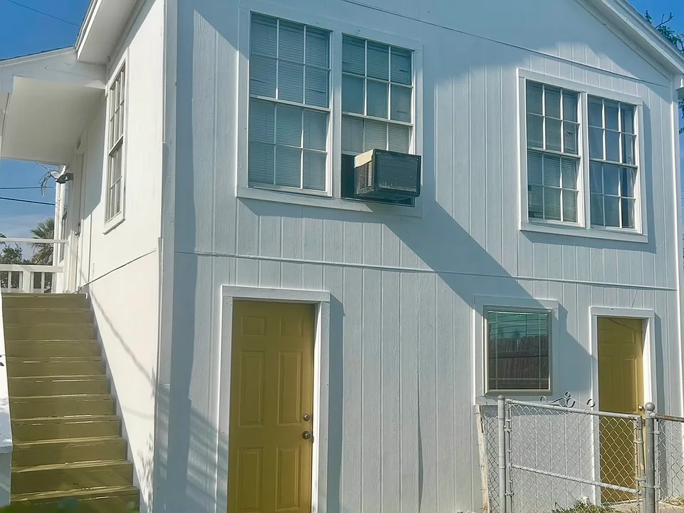 4314 Avenue L