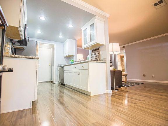 5th image of 2544 Alveswood Cir