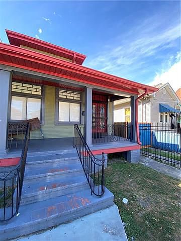 1st image of 3022 General Taylor St