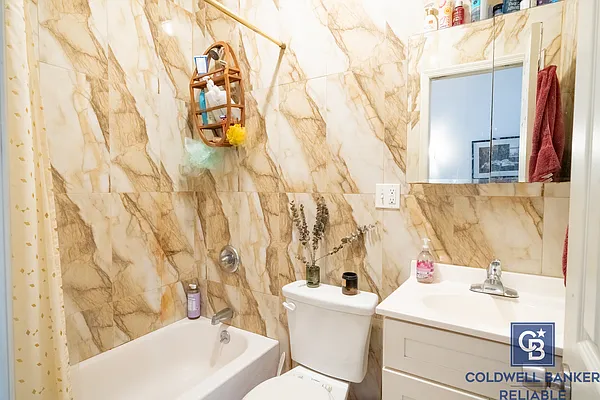 Rented by Coldwell Banker Reliable Real Estate | media 7