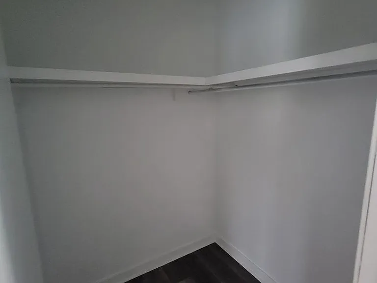 225 W McDowell Rd — Photo 60