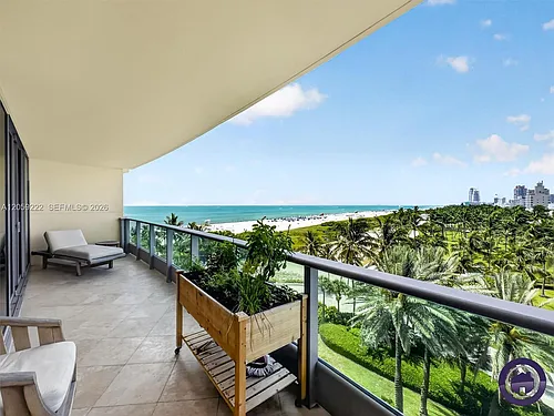 1455 Ocean Dr Photo 1