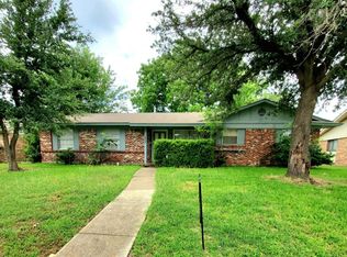 3205 Parkside Dr, Mesquite, TX 75150