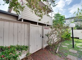 9531 Windswept Ln, Houston, TX 77063