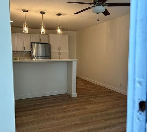 5th image of 4530 Carpinteria Ave #B6f0ad243