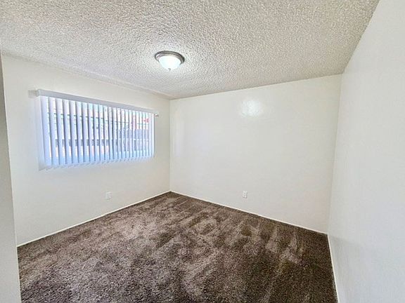 4th image of 525 Douglas St APT G