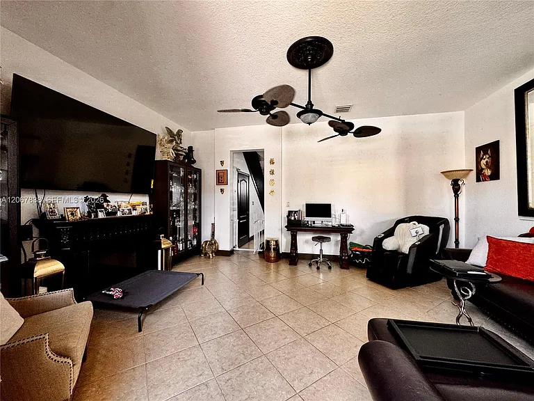 14708 SW 6th St #14708 — Photo 27
