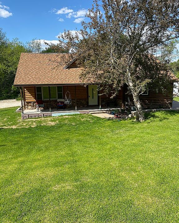 2nd image of 1221 Holmans Rd