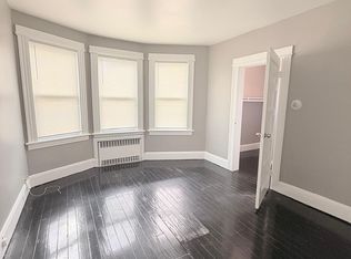 129 Sage Ave #2R, Bridgeport, CT 06610