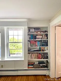 1 bed, 1.0 bath, 700 sqft, $2,400 — Photo 4