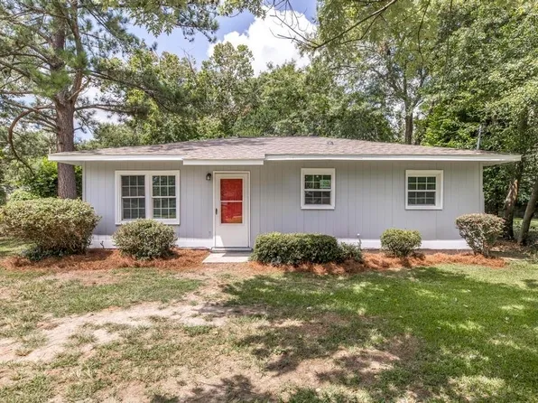 817 Crestwood Ter, Warner Robins, GA 31088