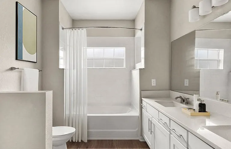 Premium Upgraded Apartment