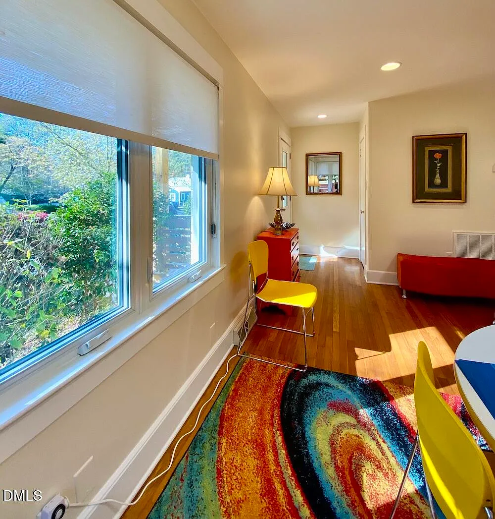 3 bed, 2.0 bath, 1500 sqft, $3,600 — Photo 4