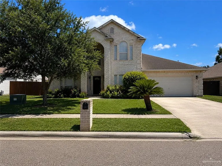 3405 San Roman St — Photo 1