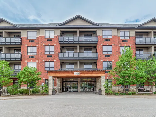1521 Manotick Station Rd, Ottawa, ON K4P 1K1