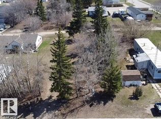 5007 51st St, Waskatenau, AB T0A3P0