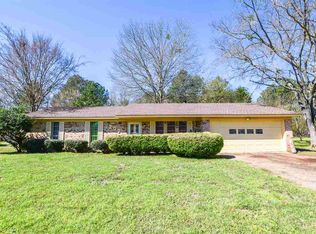 207 Jay Dr, Longview, TX 75603
