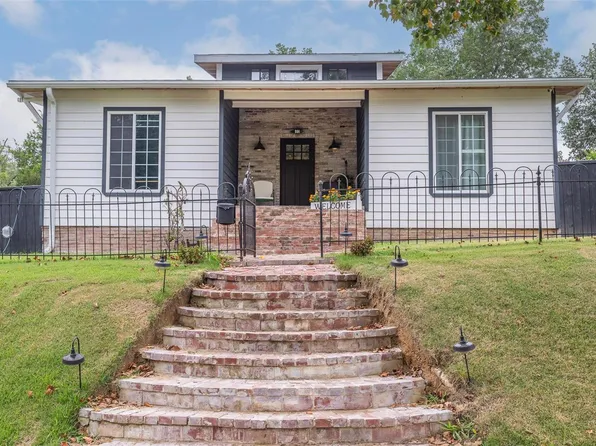 904 Cynthia St, Poplar Bluff, MO 63901