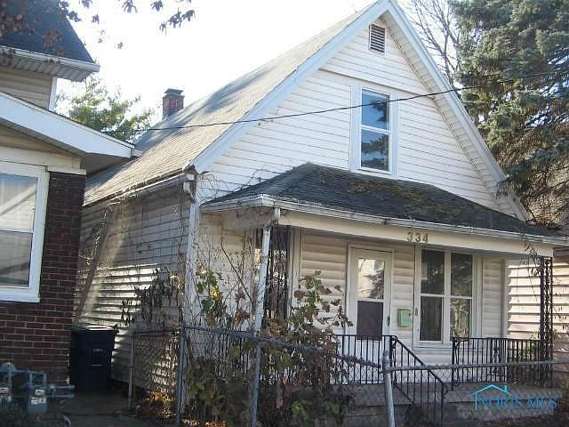 1st image of 334 E Lake St