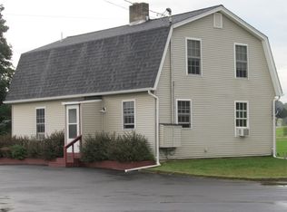 10 Gonyeau Rd, Milton, VT 05468