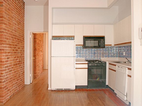 4th image of 303 E 81st St #5FEPH