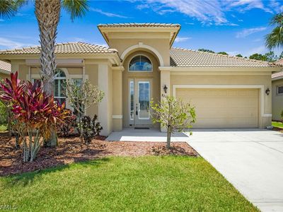 8202 Valiant Dr, Naples, FL, 34104