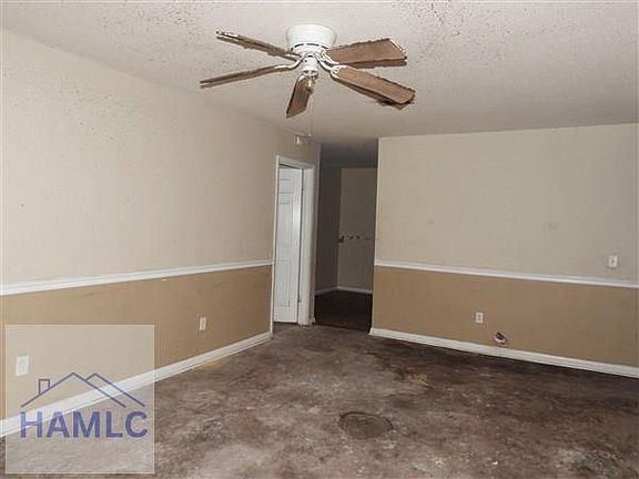2nd image of 218 Thiess Branch Dr