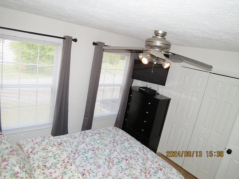 Upstairs Bedroom Nr. 1