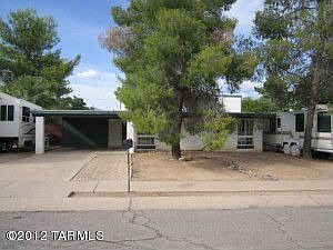 1st image of 8145 E Balfour Dr