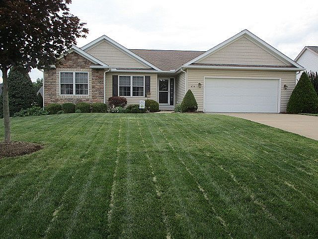 1st image of 474 Rolling Hills Dr